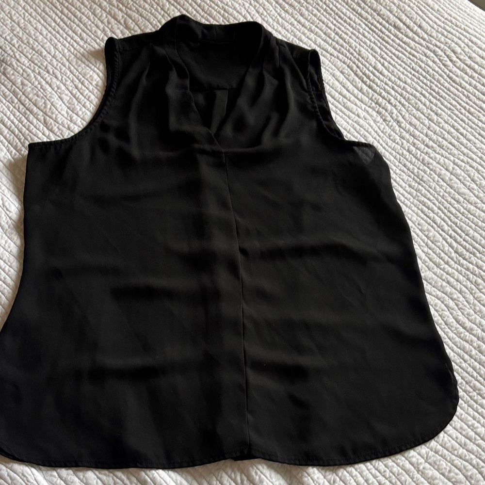 Apt. 9 Black Sleeveless Blouse